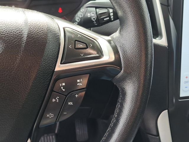 Certified 2022 Ford Edge SEL AWD/4WD image 16