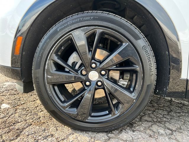 Used 2021 Buick Envision Essence w/ Technology Package I image 16