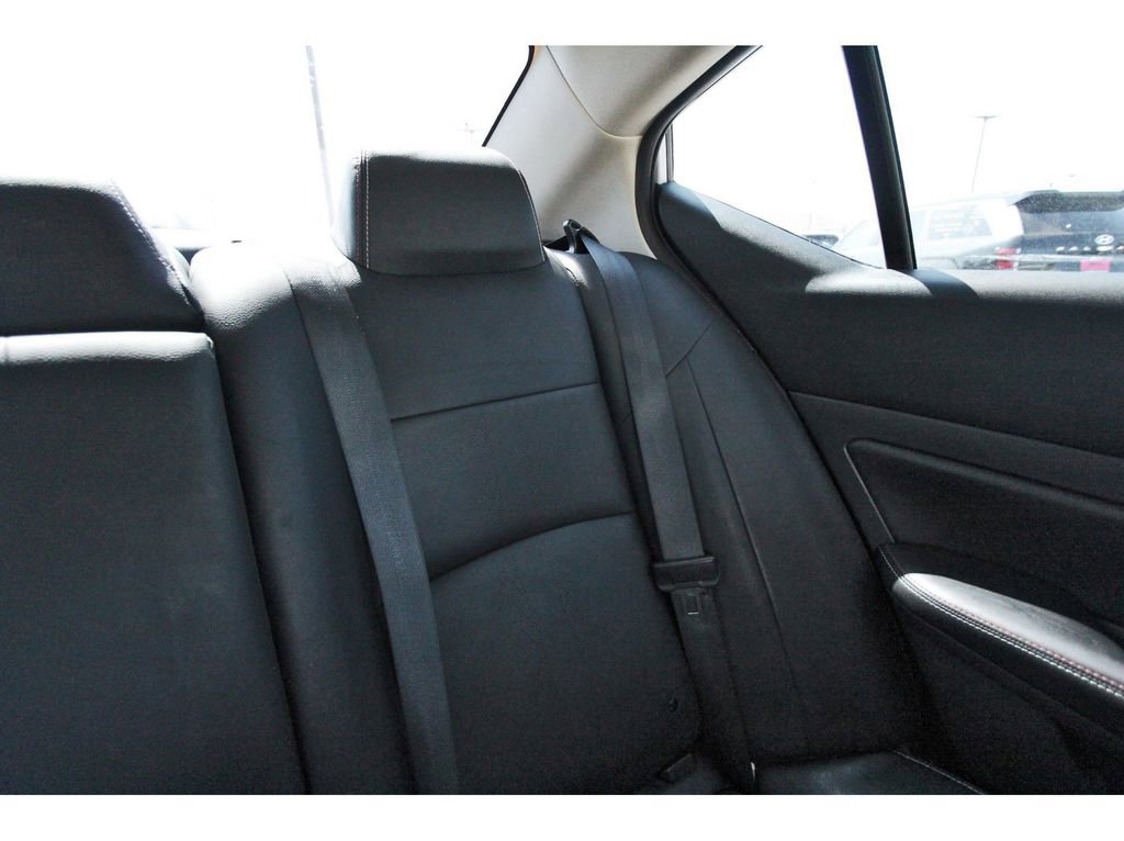 Used 2024 Nissan Altima 2.5 SR w/ SR Premium Package FWD image 13