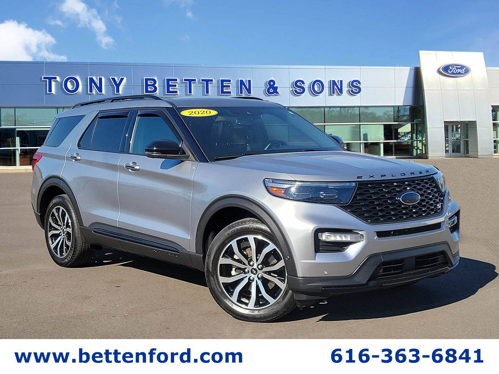 Certified 2020 Ford Explorer ST w/ Premium Technology Package image 4