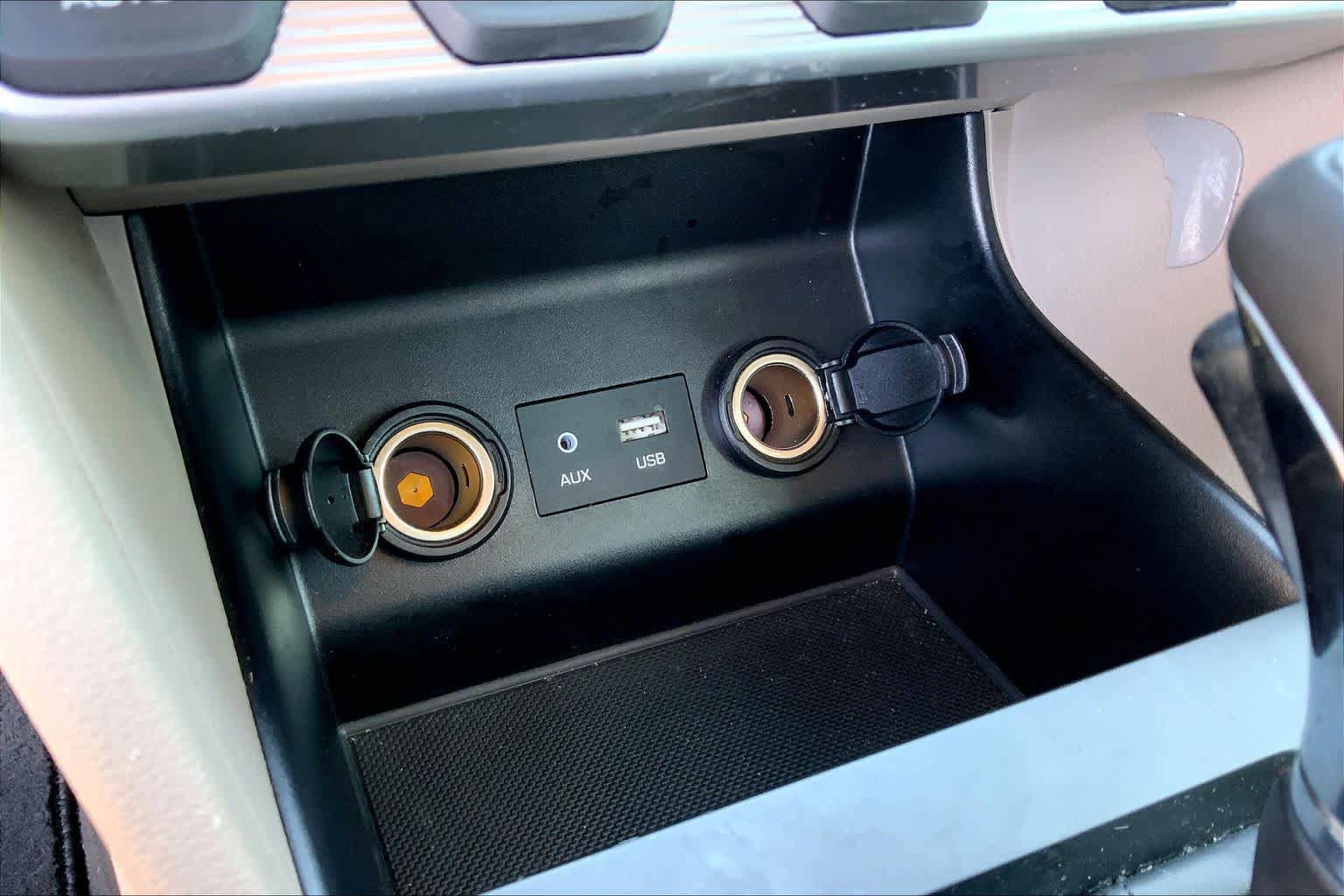 Used 2020 Hyundai Elantra Value Edition FWD image 31