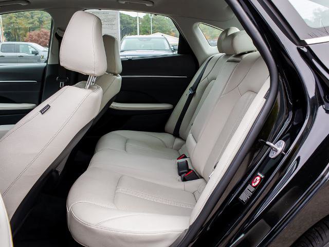 Used 2023 Hyundai Sonata Limited image 16
