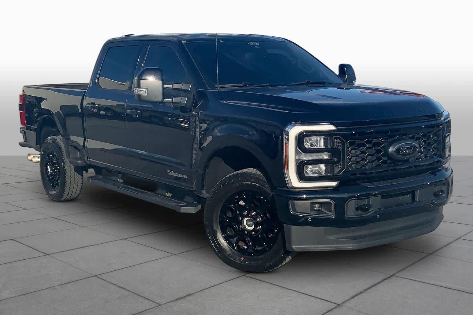 Certified 2025 Ford F250 Lariat w/ Lariat Ultimate Package AWD/4WD image 3