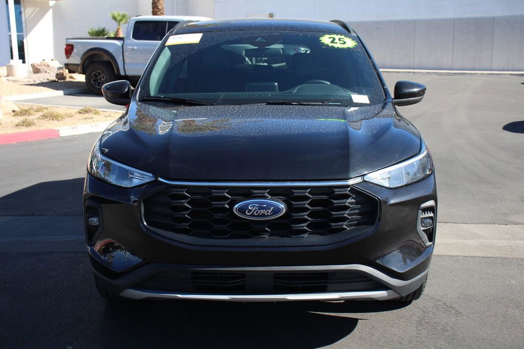 Certified 2025 Ford Escape ST-Line Select image 13