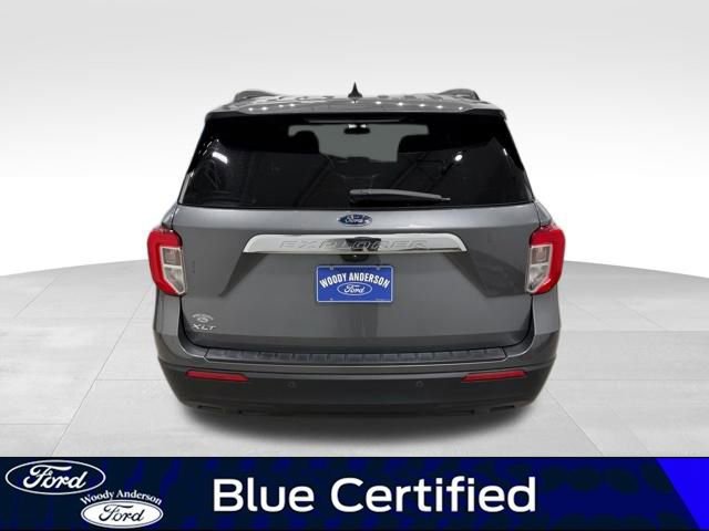 Certified 2022 Ford Explorer XLT image 3