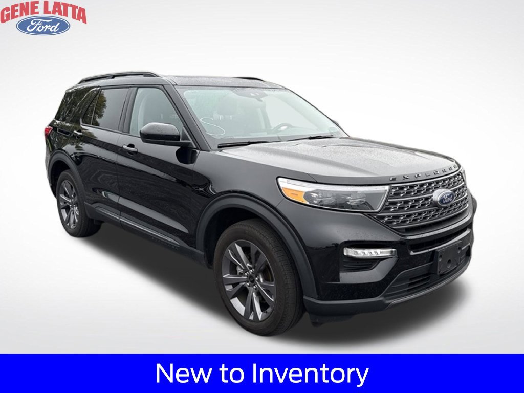 Certified 2023 Ford Explorer XLT w/ Equipment Group 202A AWD/4WD image 1