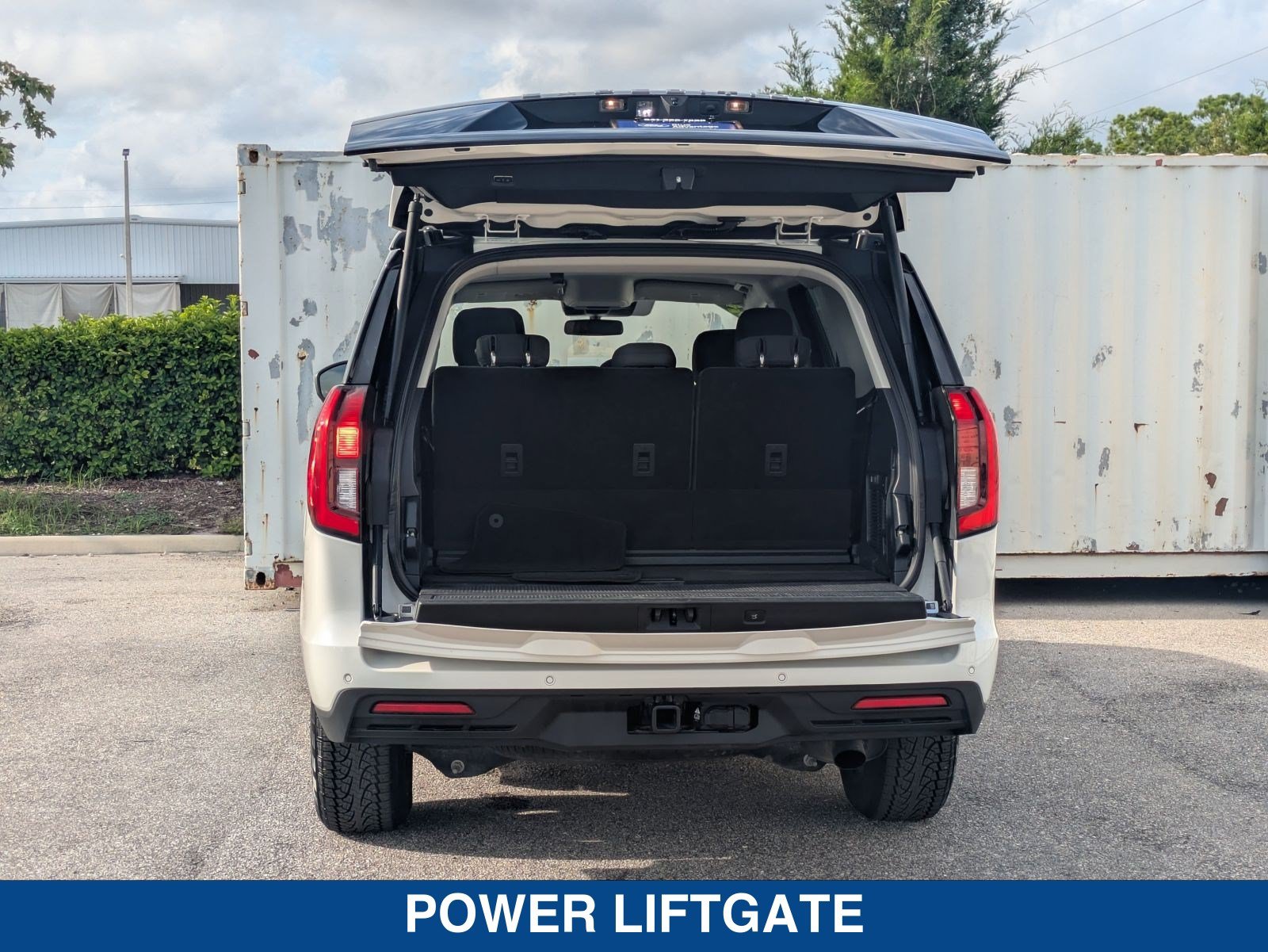 Certified 2025 Ford Expedition Active RWD image 16