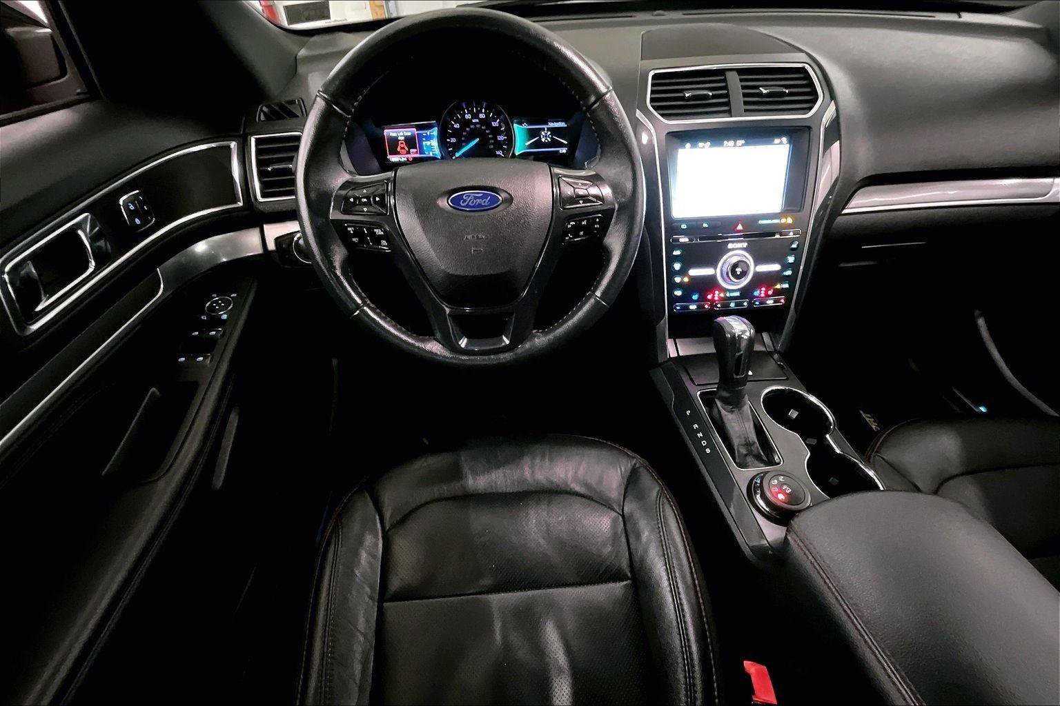 Certified 2018 Ford Explorer Sport w/ Equipment Group 401A image 7