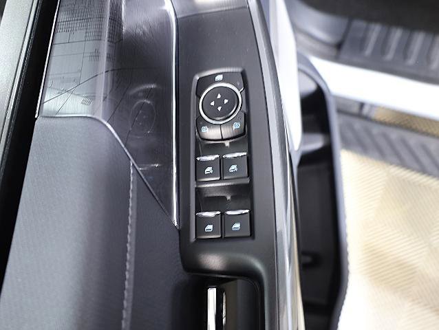 Certified 2022 Ford F150 XLT w/ Equipment Group 302A High image 17