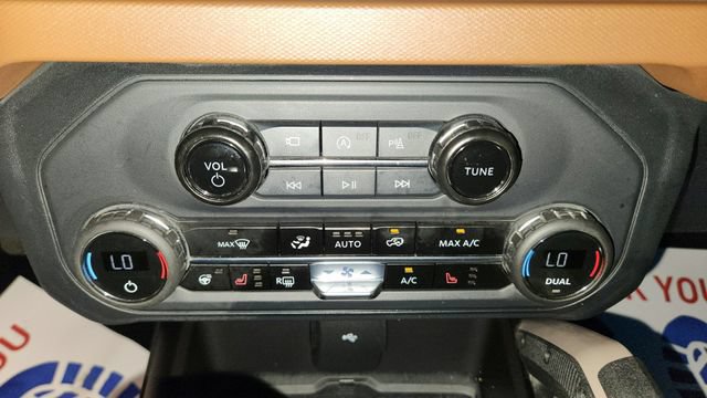 Certified 2024 Ford Bronco Outer Banks AWD/4WD image 19