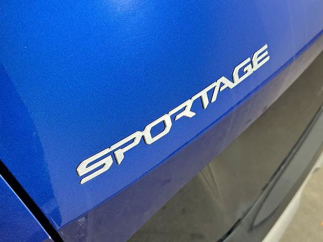 Used 2025 Kia Sportage SX FWD image 7