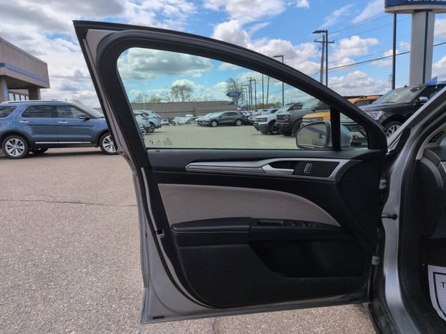Certified 2020 Ford Fusion S FWD image 21