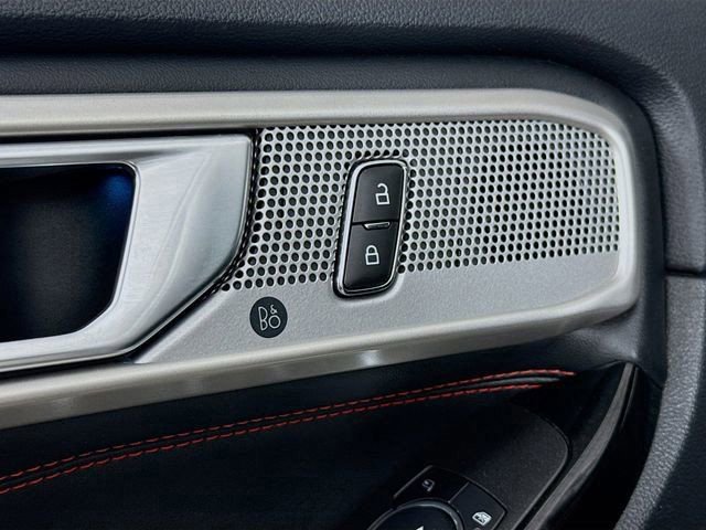 Certified 2023 Ford Explorer ST-Line w/ Class IV Trailer Tow Package image 19