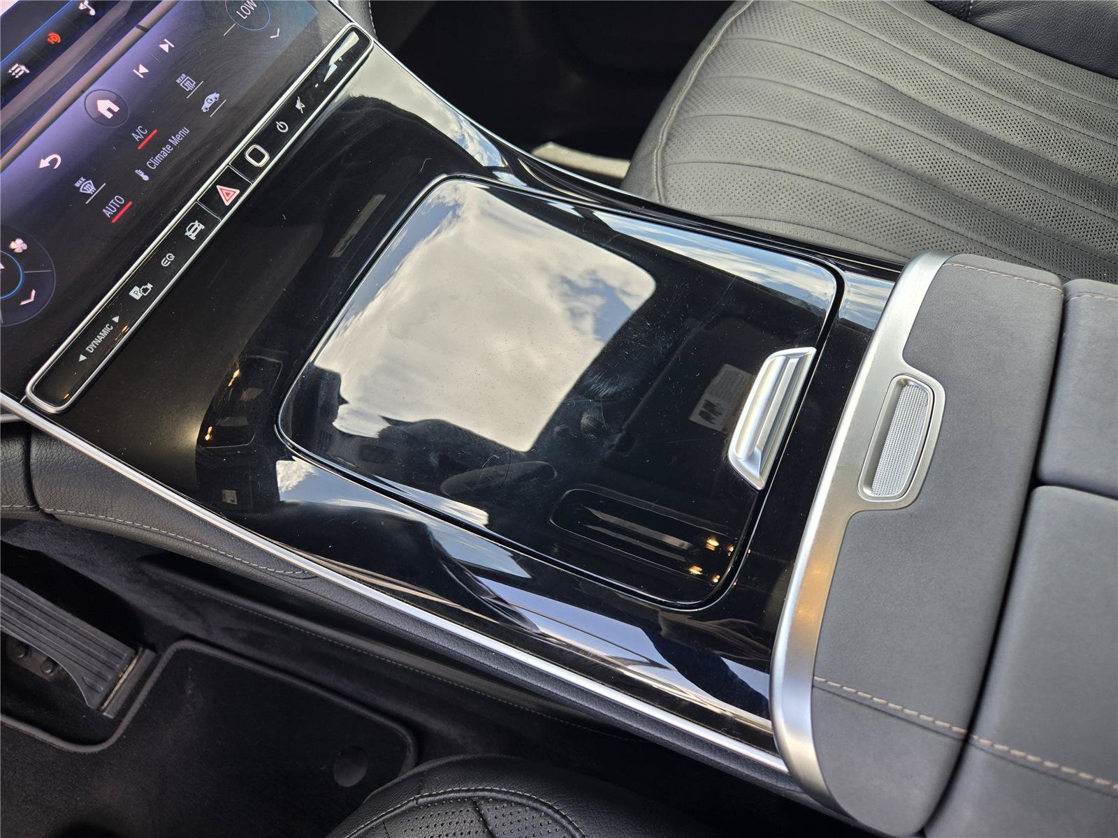 Used 2023 Mercedes-Benz EQS 450+ SUV image 19