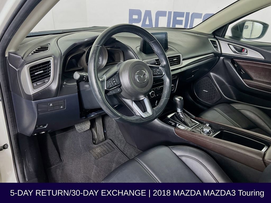 Used 2018 MAZDA MAZDA3 Touring image 11