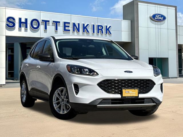 Certified 2022 Ford Escape SE
