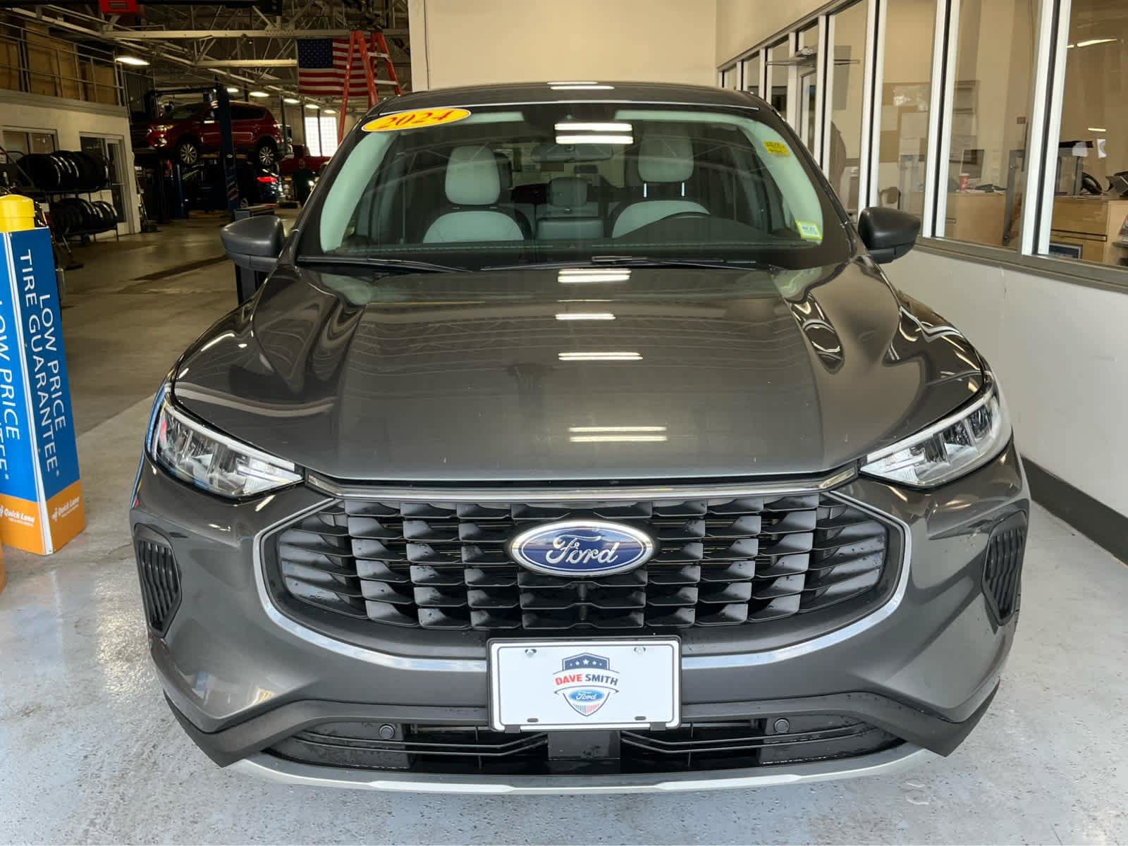 Certified 2024 Ford Escape Active AWD/4WD image 4