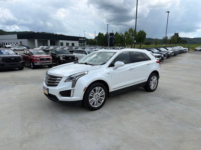 Used 2017 Cadillac XT5 Premium Luxury FWD image 5