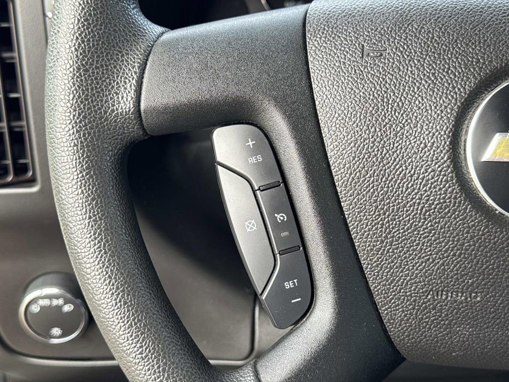 Used 2019 Chevrolet Express 2500 LT w/ LT Preferred Equipment Group image 10
