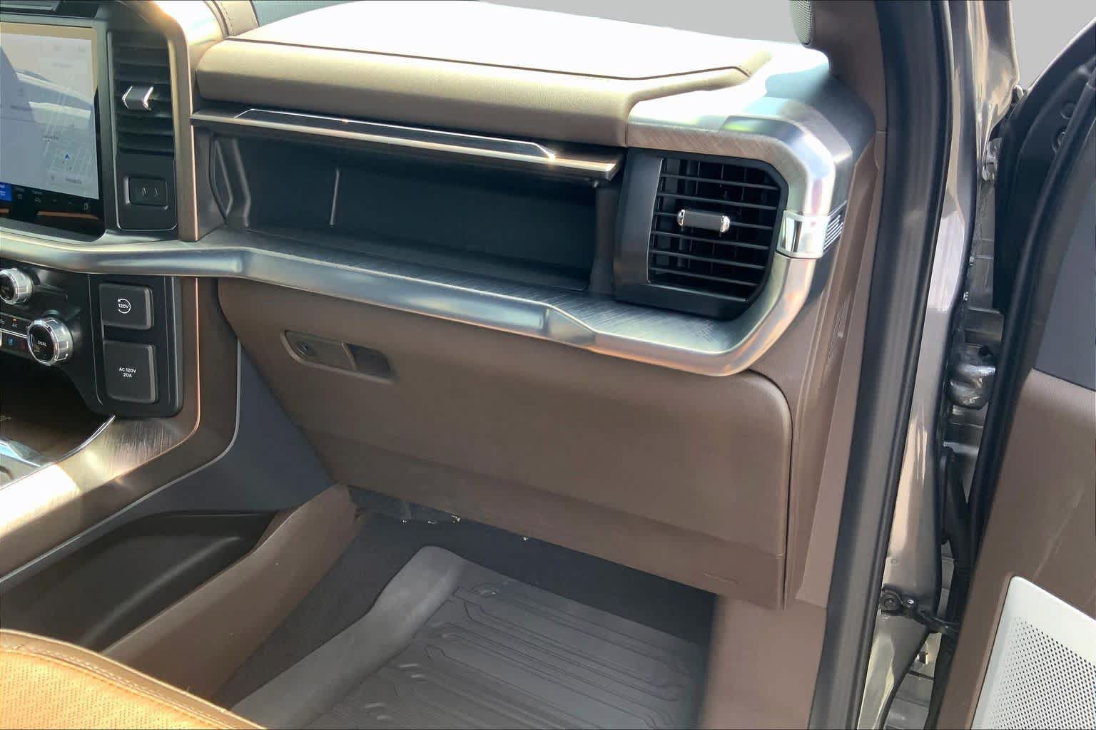 Certified 2025 Ford F150 King Ranch AWD/4WD image 19