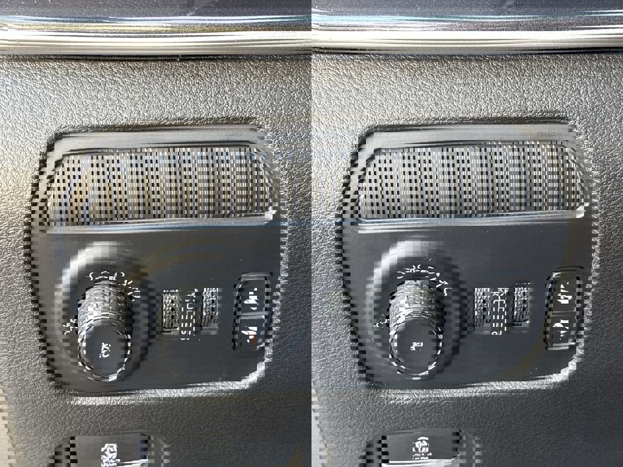 Used 2024 Jeep Wagoneer 2WD image 34