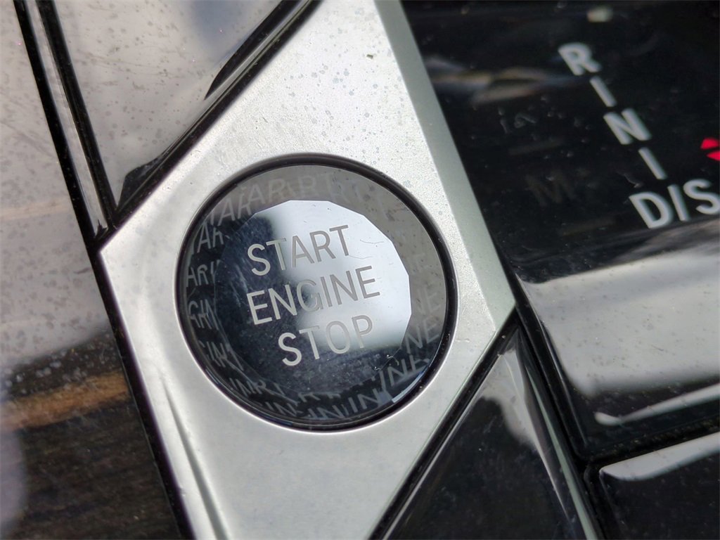 Used 2023 BMW X7 xDrive40i w/ Executive Package image 28