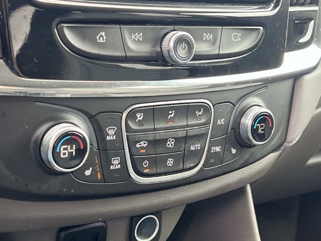 Used 2019 Chevrolet Traverse LT FWD image 28