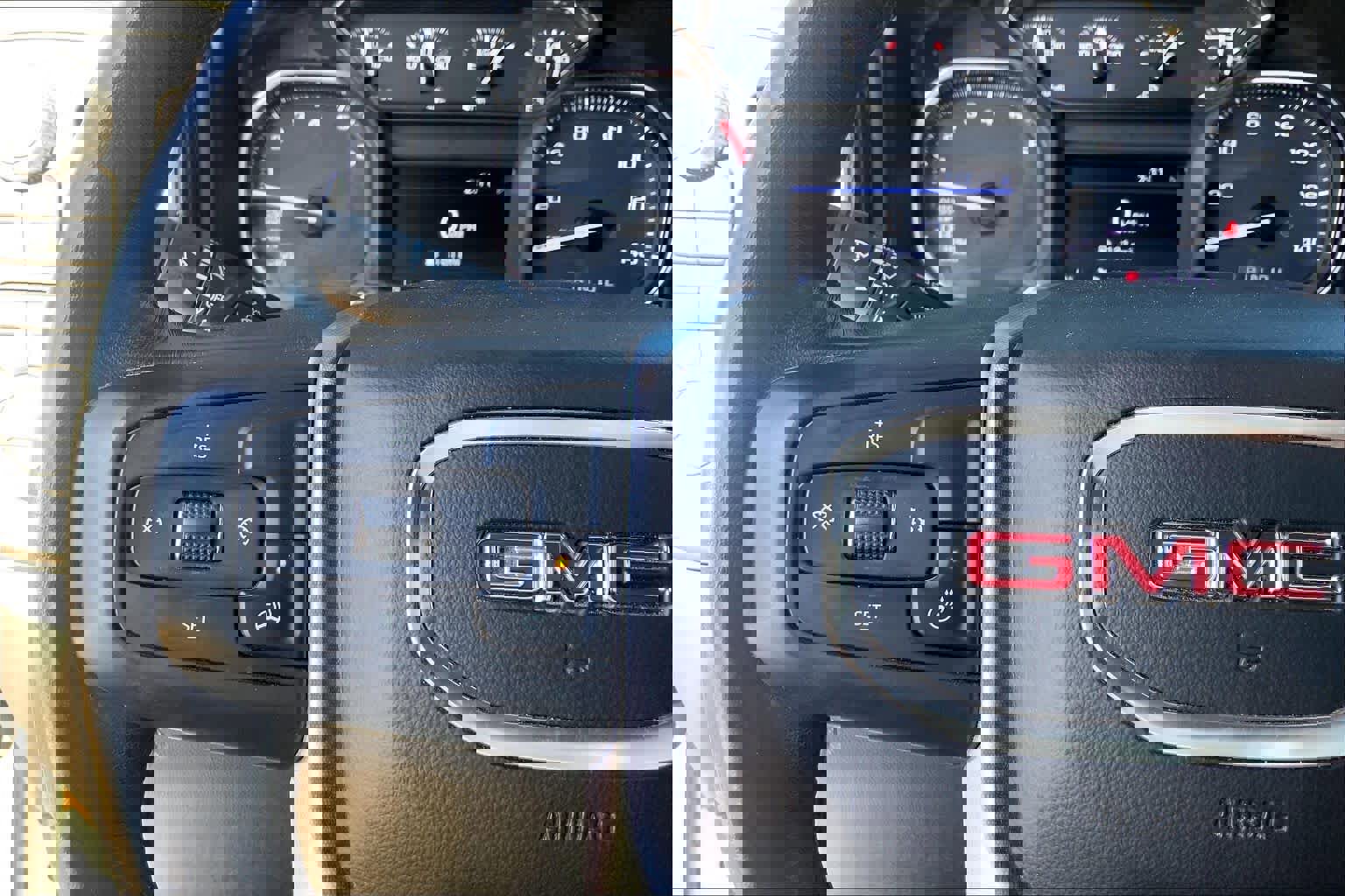 Used 2020 GMC Sierra 1500 Elevation w/ Elevation Value Package image 23