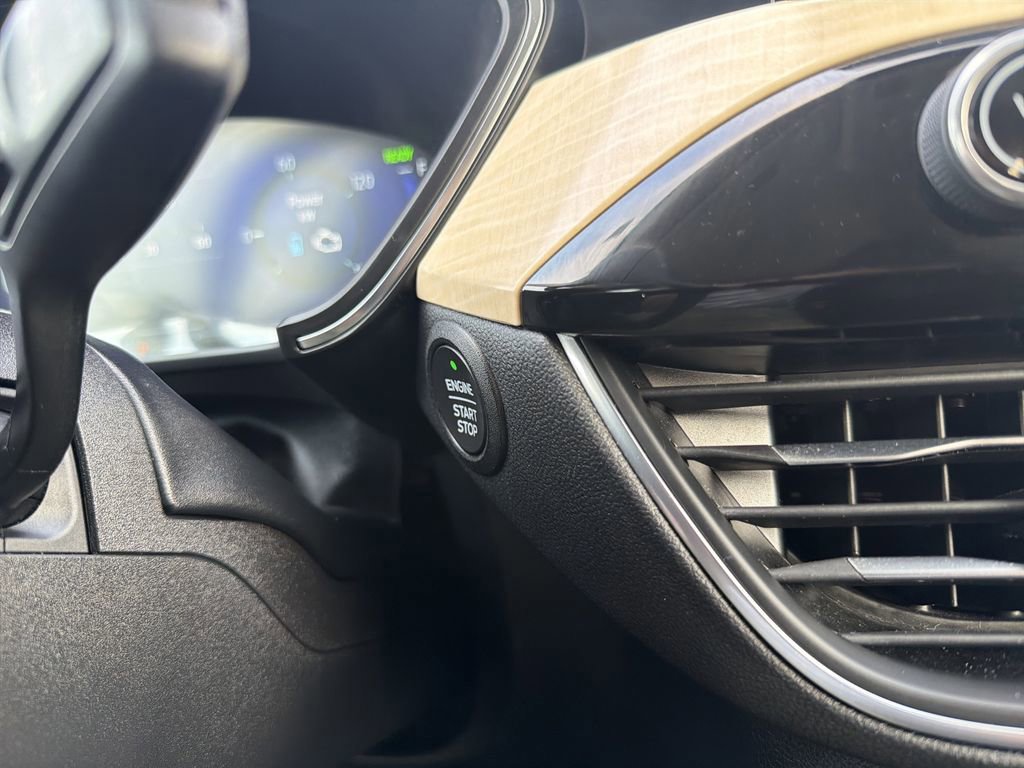 Certified 2022 Ford Escape Titanium w/ Titanium Elite Package image 25