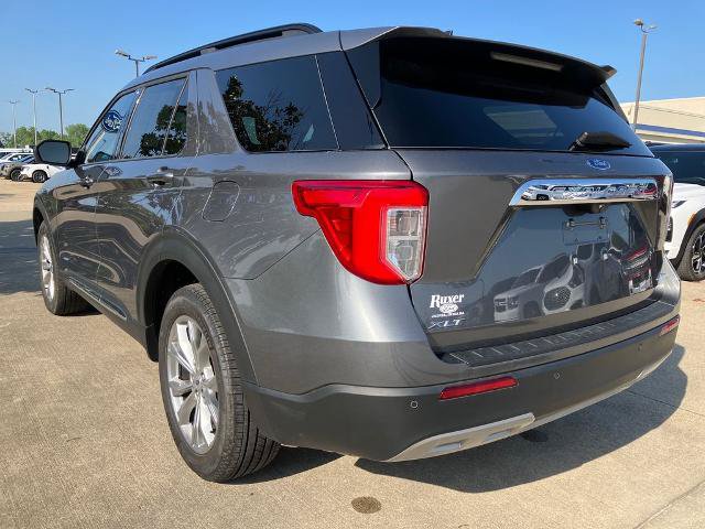 Certified 2024 Ford Explorer XLT w/ Equipment Group 202A AWD/4WD image 4