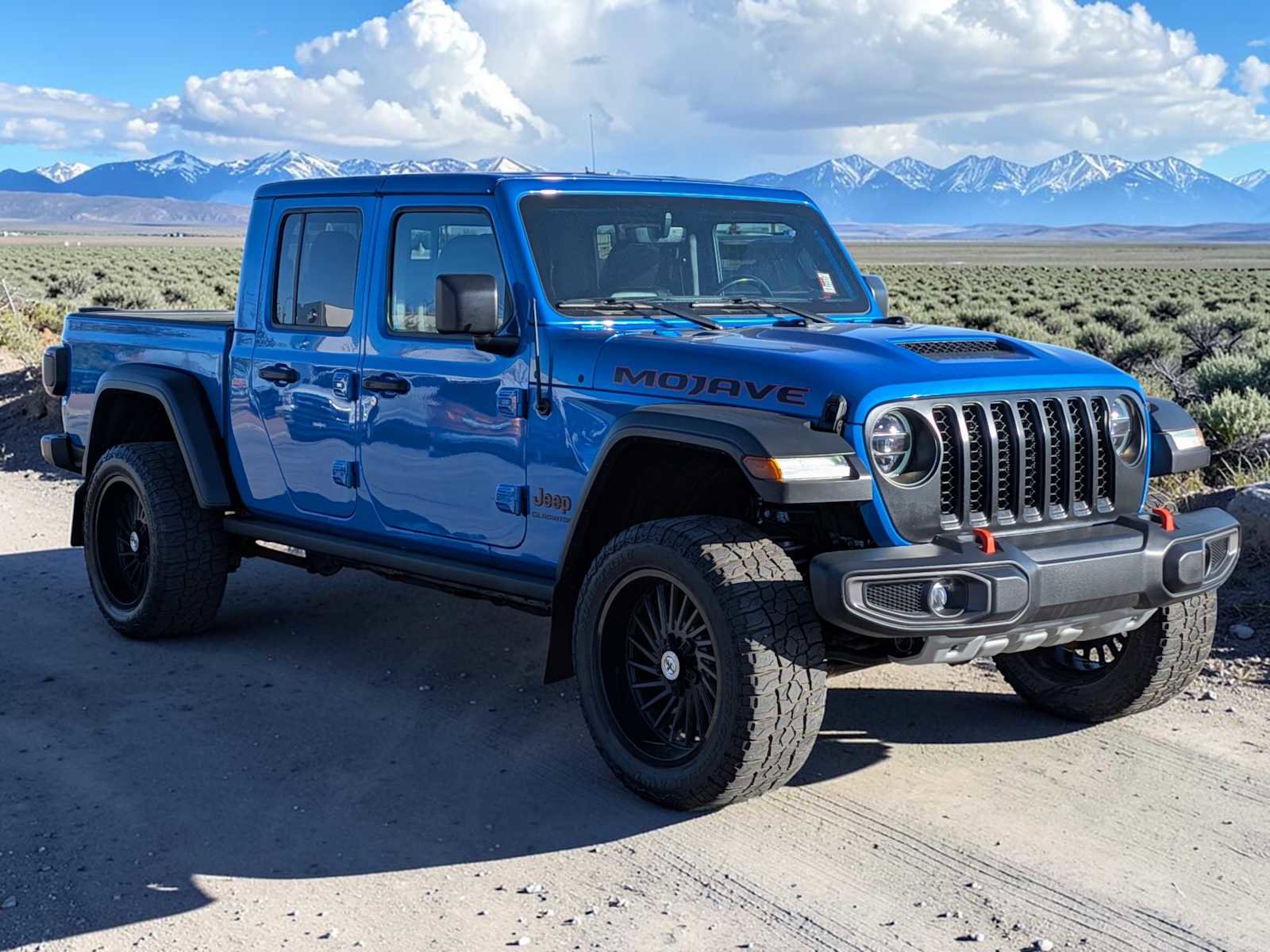 Used 2021 Jeep Gladiator Mojave w/ Uconnect 4C Nav & Sound Group AWD/4WD image 8