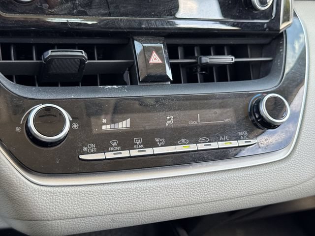 Used 2020 Toyota Corolla L FWD image 18