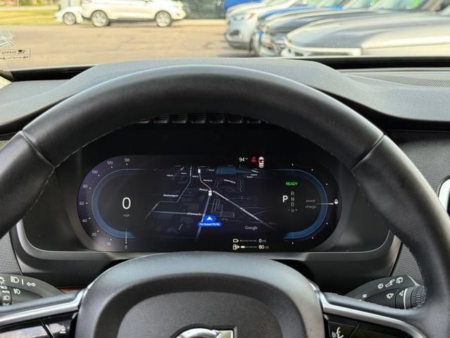 Used 2023 Volvo XC90 T8 Plus AWD/4WD image 9