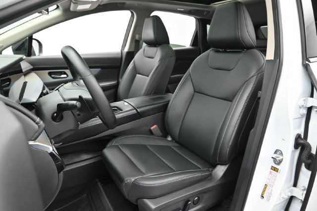 Used 2025 Nissan Murano SL AWD/4WD image 11