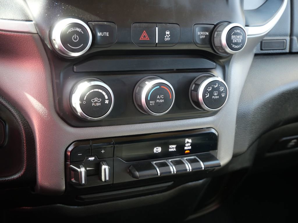 Used 2019 RAM 2500 Big Horn image 27