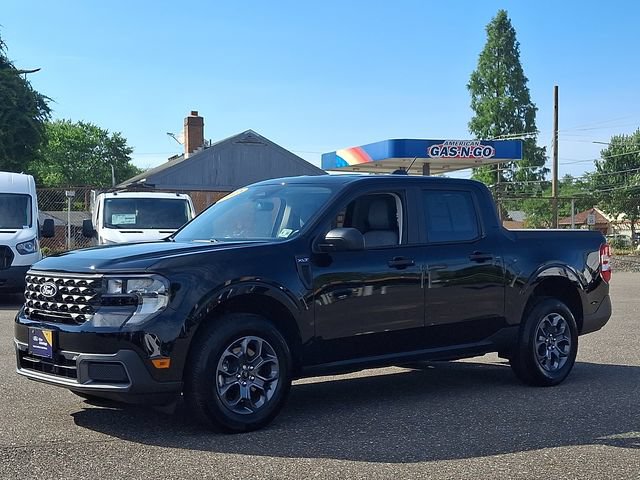 Certified 2025 Ford Maverick XLT FWD image 3
