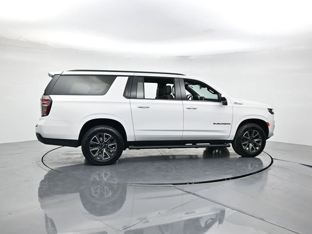 Used 2023 Chevrolet Suburban Z71 w/ Luxury Package video 2