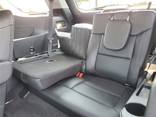 Certified 2023 Ford Explorer XLT w/ Equipment Group 202A image 28