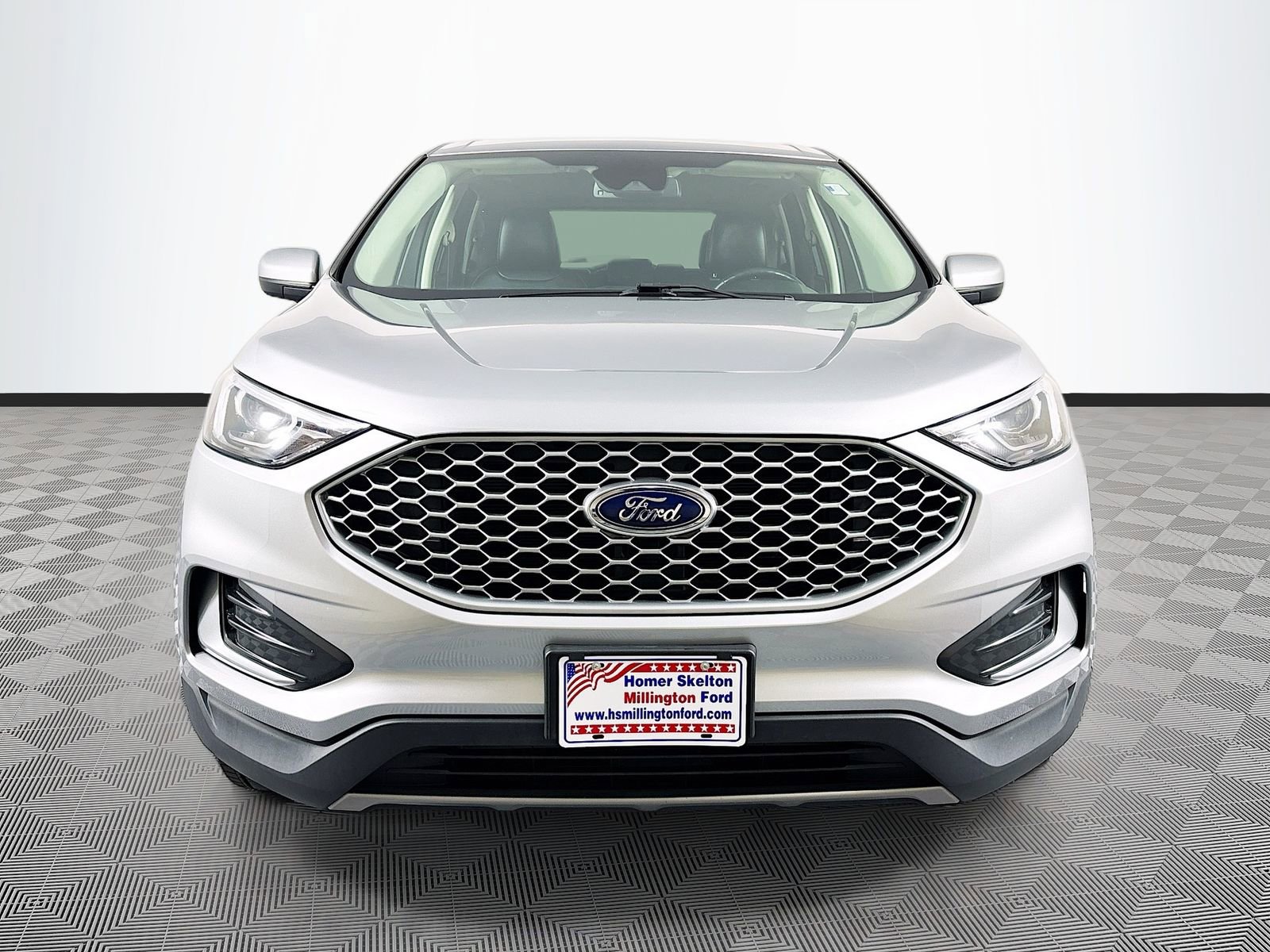 Certified 2023 Ford Edge SEL AWD/4WD image 2