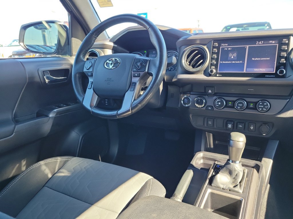 Used 2020 Toyota Tacoma TRD Sport AWD/4WD image 14