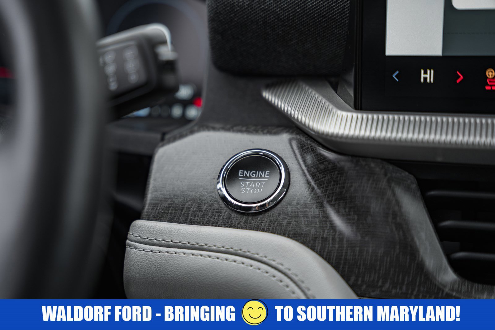 Certified 2025 Ford Explorer Platinum w/ Ultimate Package image 27