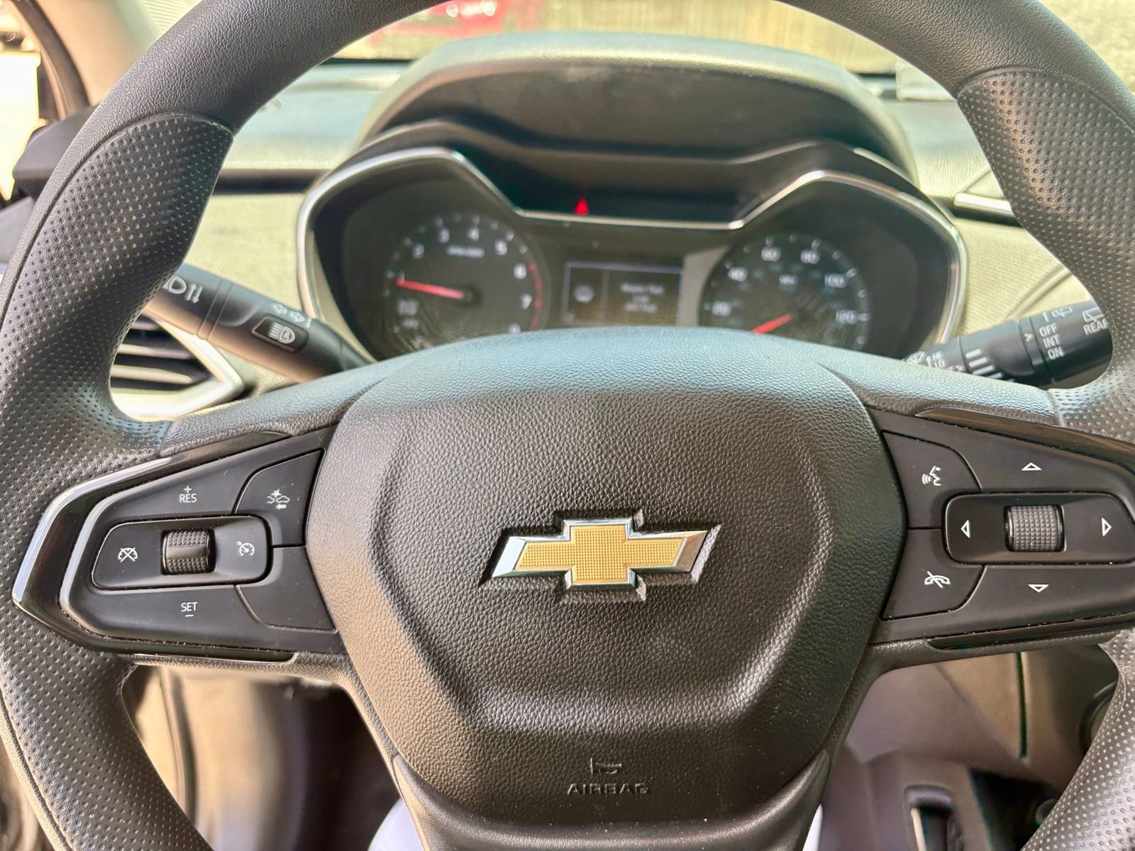 Used 2022 Chevrolet TrailBlazer LT FWD image 13