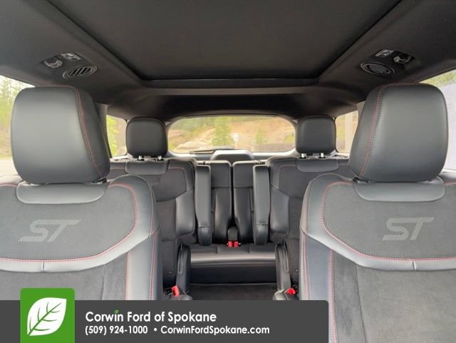 Certified 2025 Ford Explorer ST AWD/4WD image 35