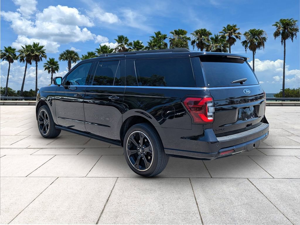 Certified 2023 Ford Expedition Max Limited RWD image 4