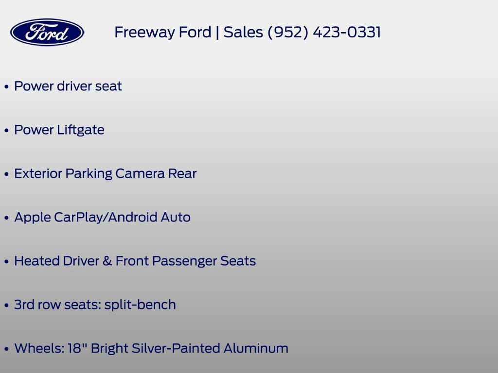 Used 2023 Chevrolet Traverse LT image 10