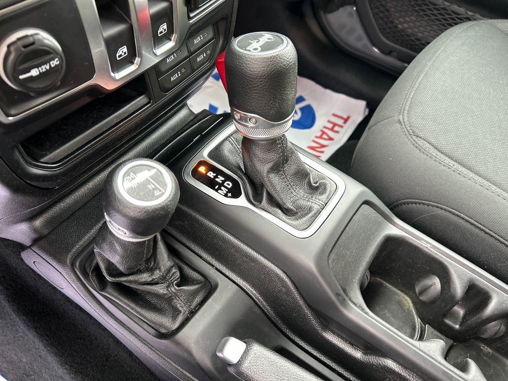 Used 2020 Jeep Wrangler Sport image 26