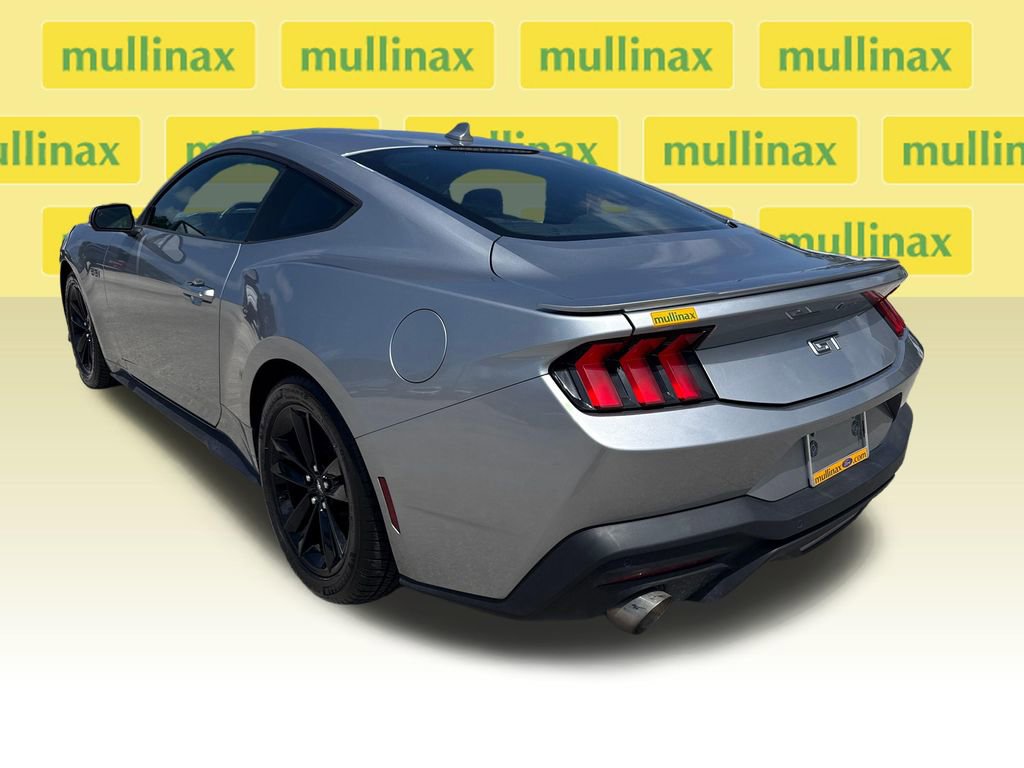 Certified 2024 Ford Mustang GT RWD image 9