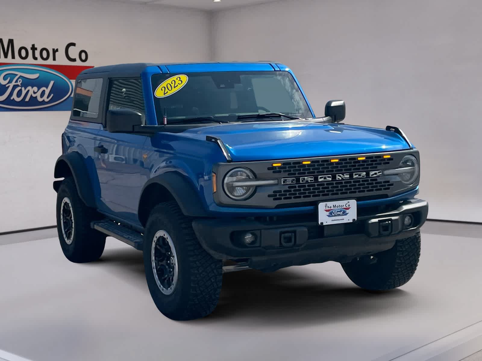 Certified 2023 Ford Bronco Badlands w/ Sasquatch Package AWD/4WD image 3