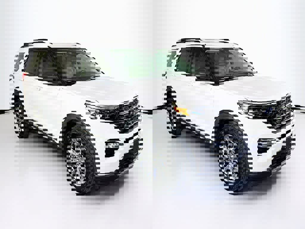 Certified 2020 Ford Explorer XLT w/ Equipment Group 202A image 7