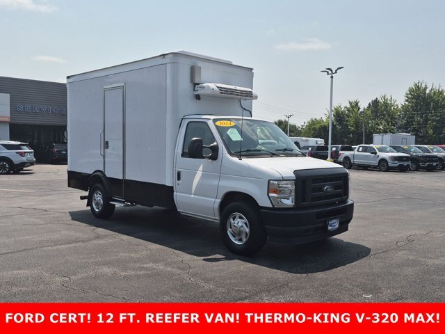 Certified 2024 Ford E-350 and Econoline 350 Super Duty w/ Power Windows & Locks Group RWD image 3